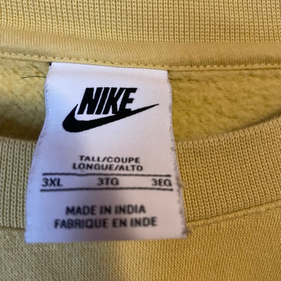 Yellow Nike crewneck - Picture 2 of 2